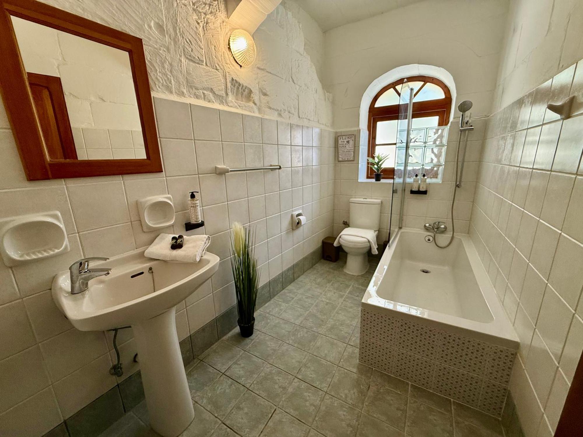 Ta' Matmura B&B 가르브 외부 사진